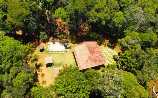 Casa Linear com Área de Lazer Completa
